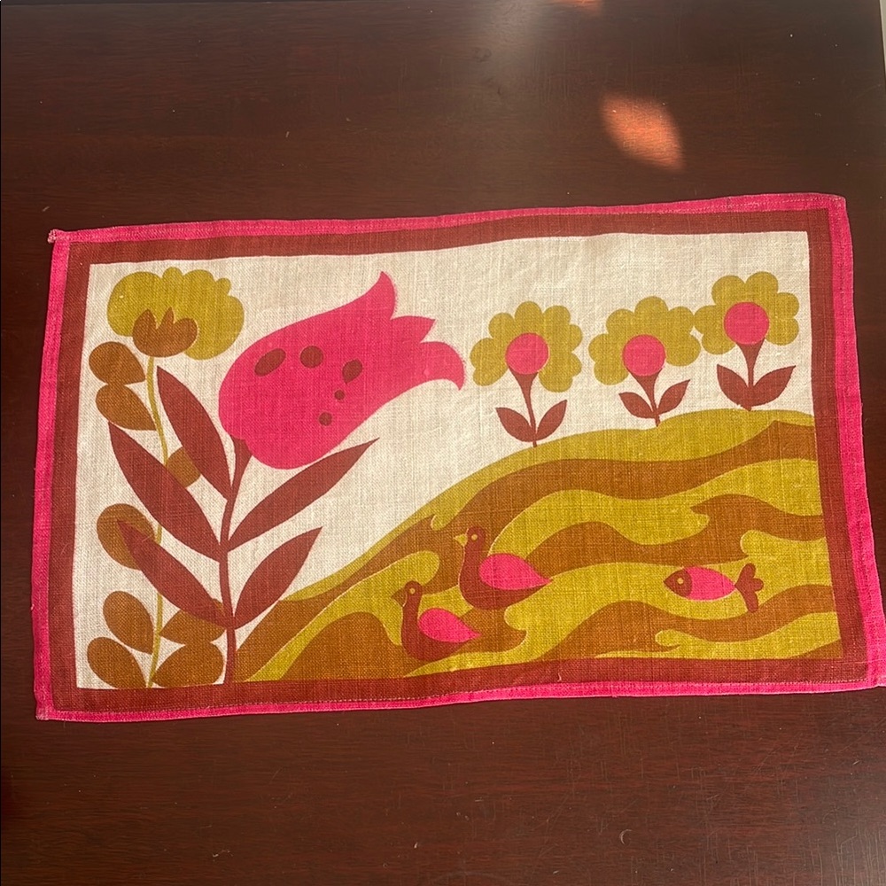 Vintage Floral Placemat/arr
